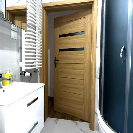 Downtown Apartment 2-2